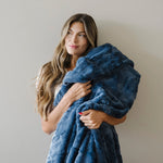 Saranoni Patterned Faux Fur XL Luxurious Throw Blankets Saranoni Everetts Place Boutique