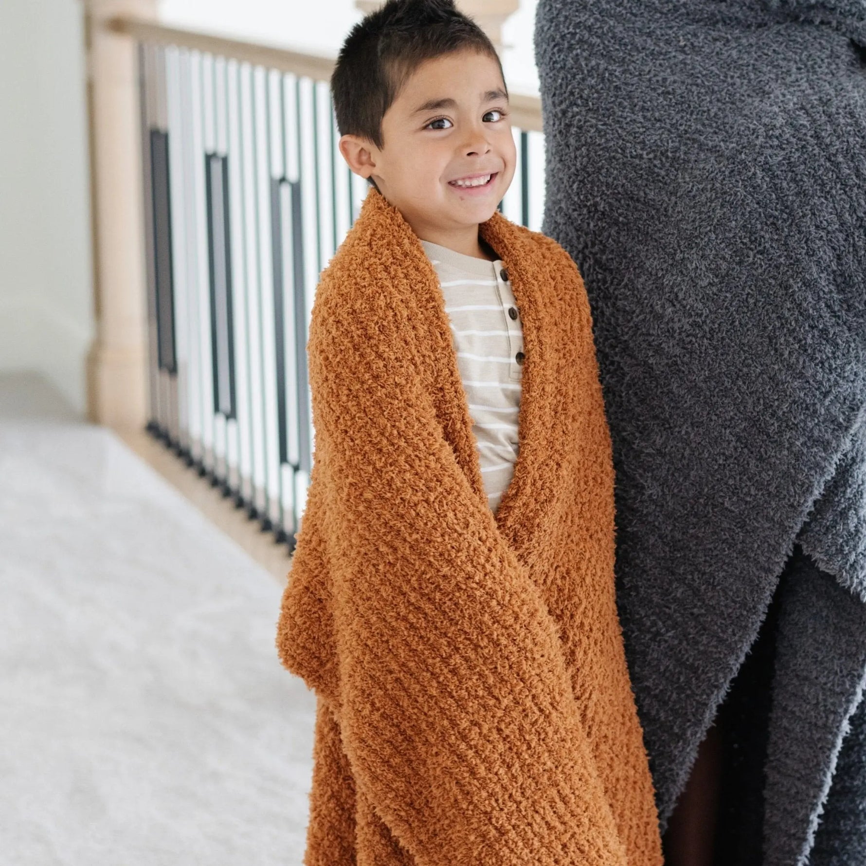 Saranoni Ribbed Bamboni Toddler Blanket Soft Cuddly Warm Saranoni Everetts Place Boutique