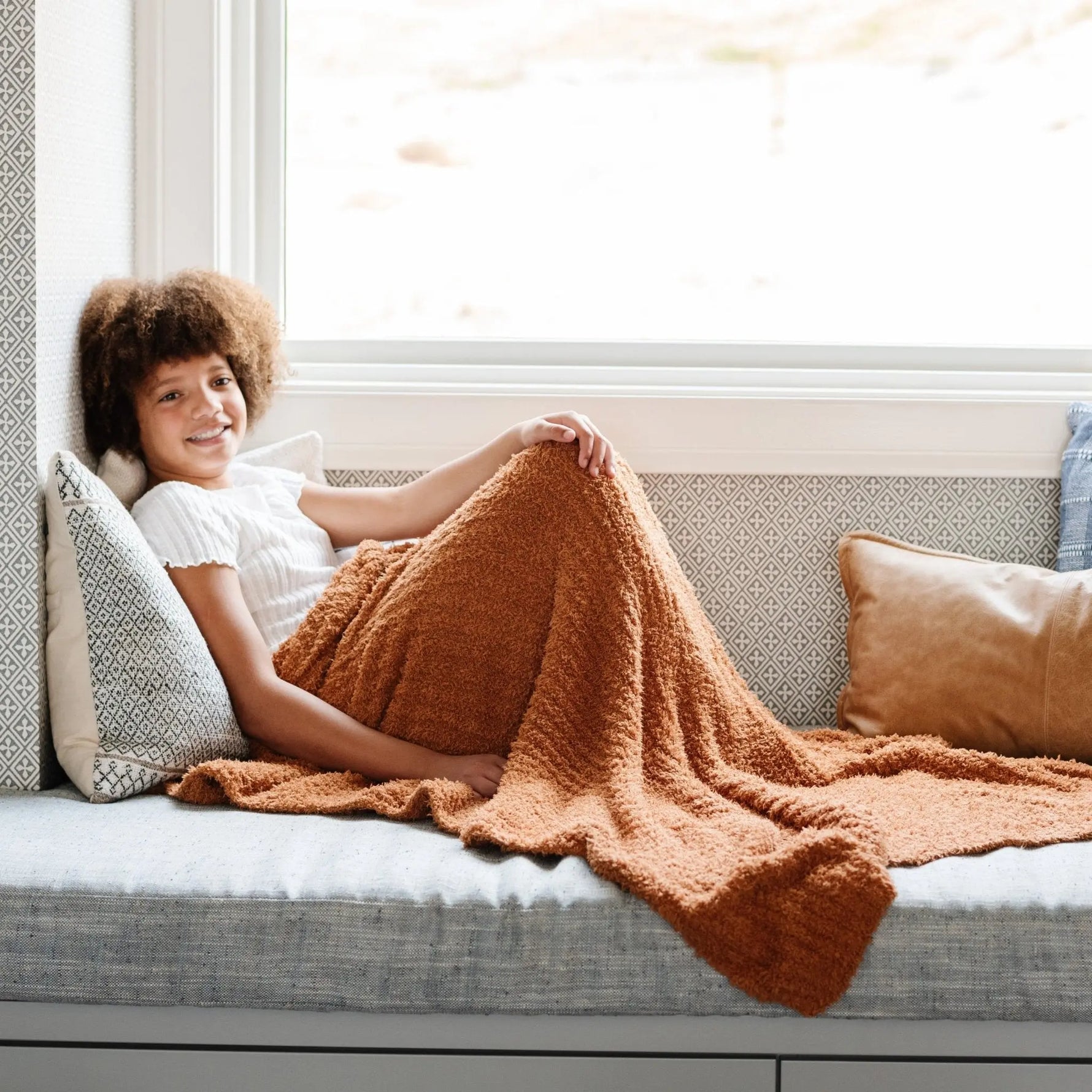 Saranoni Ribbed Bamboni Toddler Blanket Soft Cuddly Warm Saranoni Everetts Place Boutique