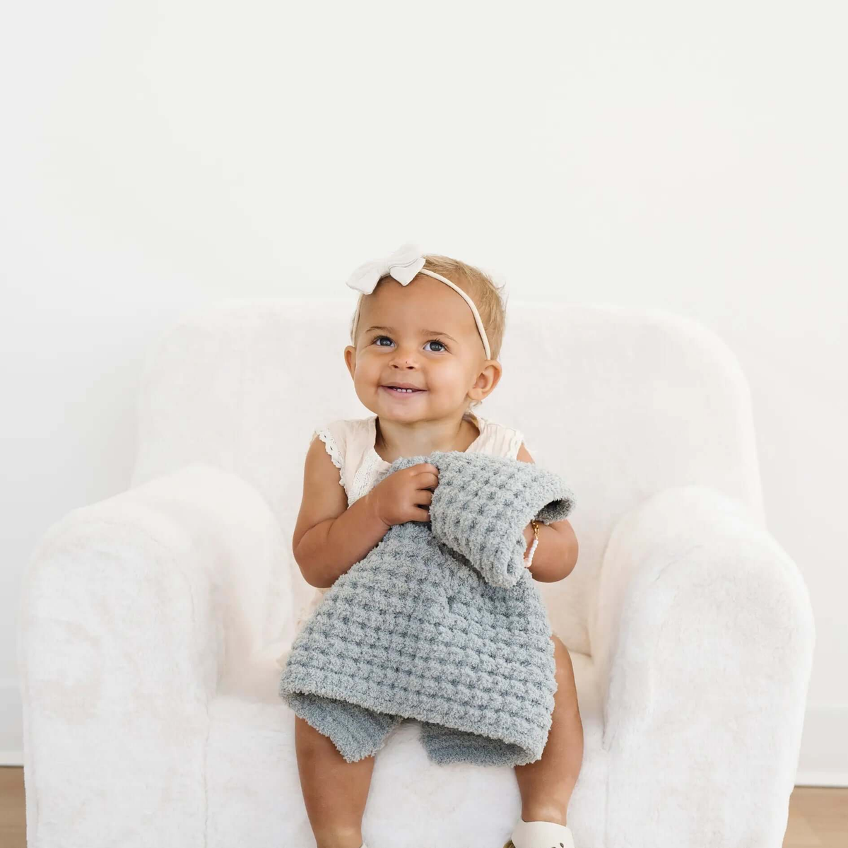 Saranoni Saranoni Waffle Knit Mini Baby Blanket Cozy Plush Soft - Everetts Place Boutique - 