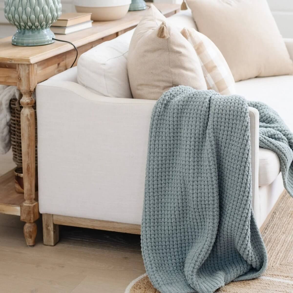 Saranoni Saranoni Waffle Knit Toddler Blanket Soft Breathable - Everetts Place Boutique - 