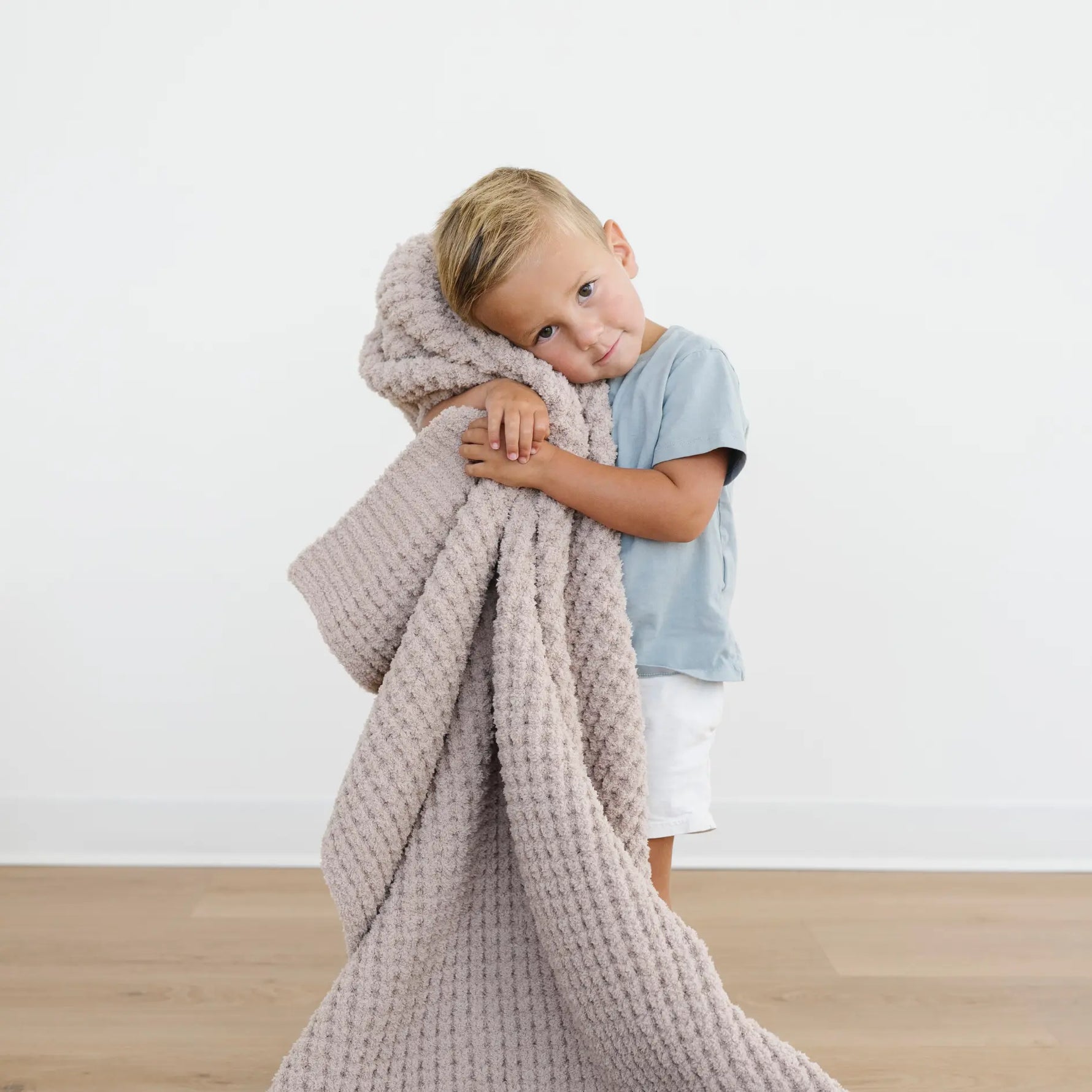 Saranoni Waffle Knit Toddler Blanket Soft Breathable Saranoni Everetts Place Boutique
