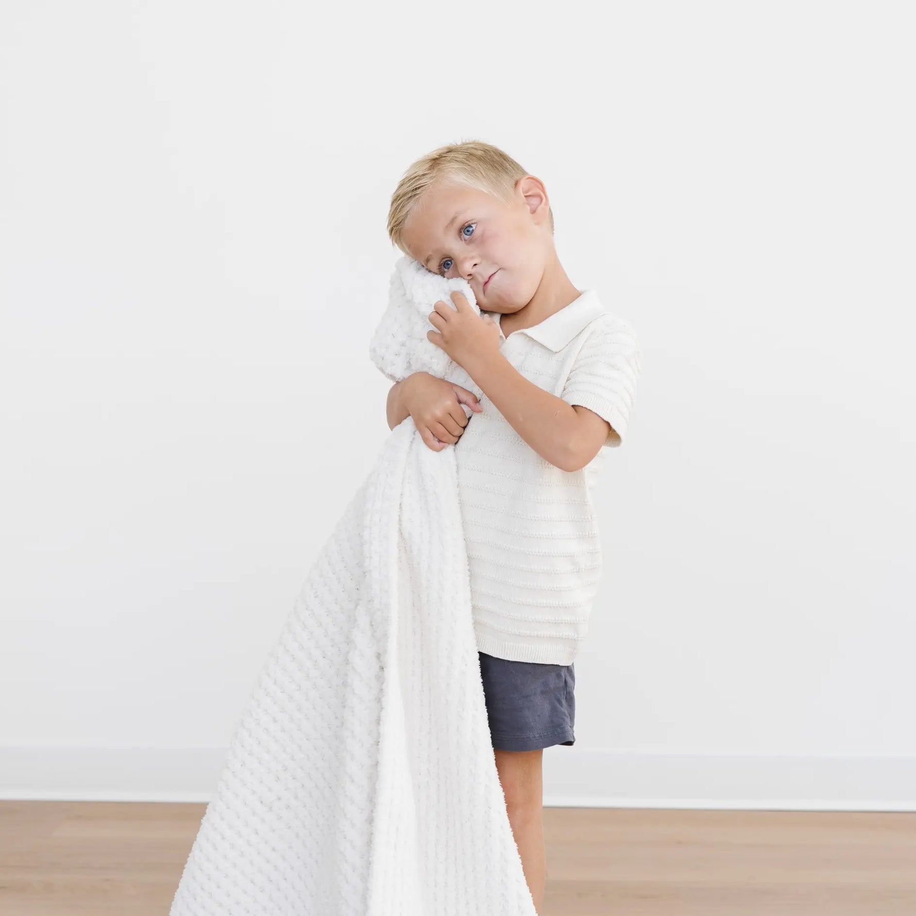 Saranoni Waffle Knit Toddler Blanket Soft Breathable Saranoni Everetts Place Boutique