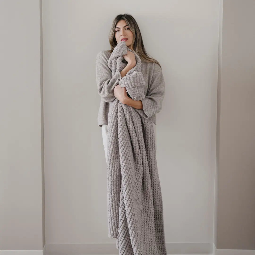 Saranoni Waffle Knit XL Throw Blanket Breathable Luxury Saranoni Everetts Place Boutique 169.00