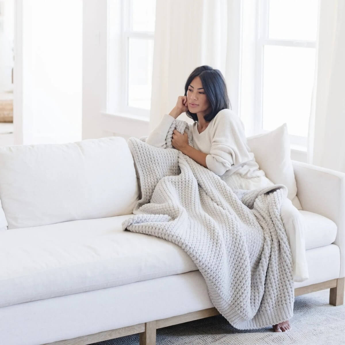 Saranoni Saranoni Waffle Knit XL Throw Blanket Breathable Luxury - Everetts Place Boutique - 