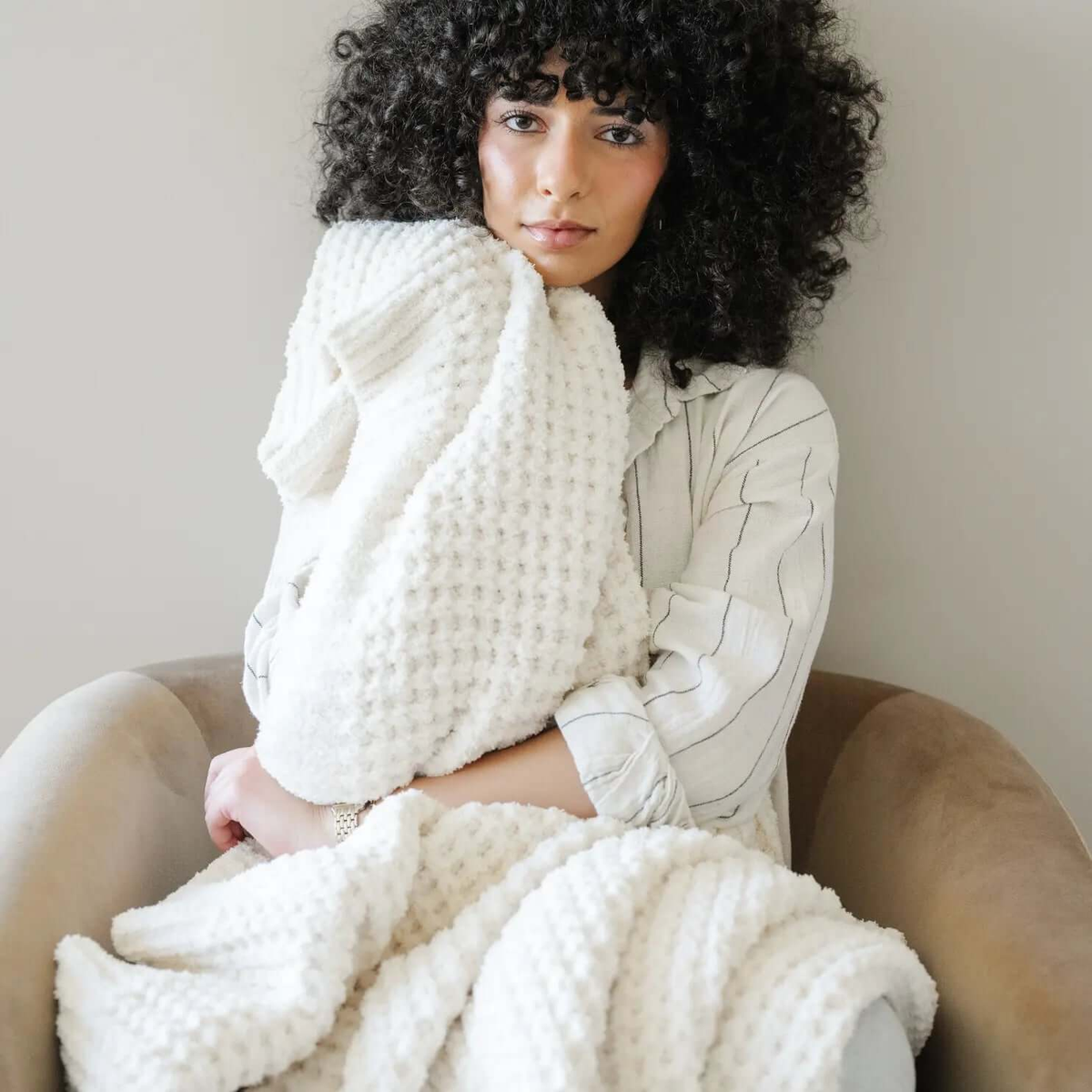 Saranoni Saranoni Waffle Knit XL Throw Blanket Breathable Luxury - Everetts Place Boutique - 