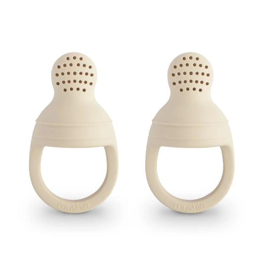 Silicone Fresh Food Feeder for Safe Self Feeding and Easy Cleaning Mushie
