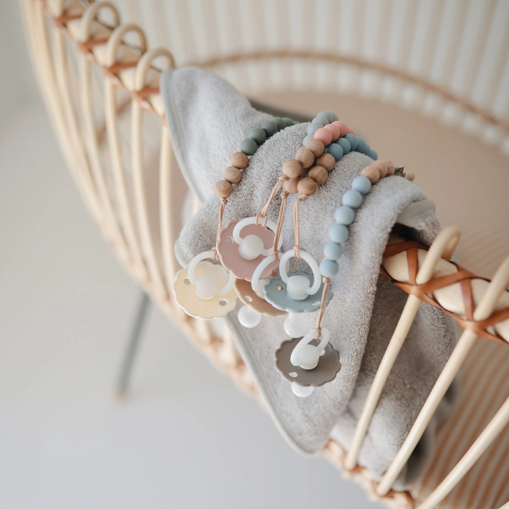 Silicone Pacifier Clip Eva with Faux Wood Clasp and Colorful Beads Mushie Everetts Place: Online Boutique