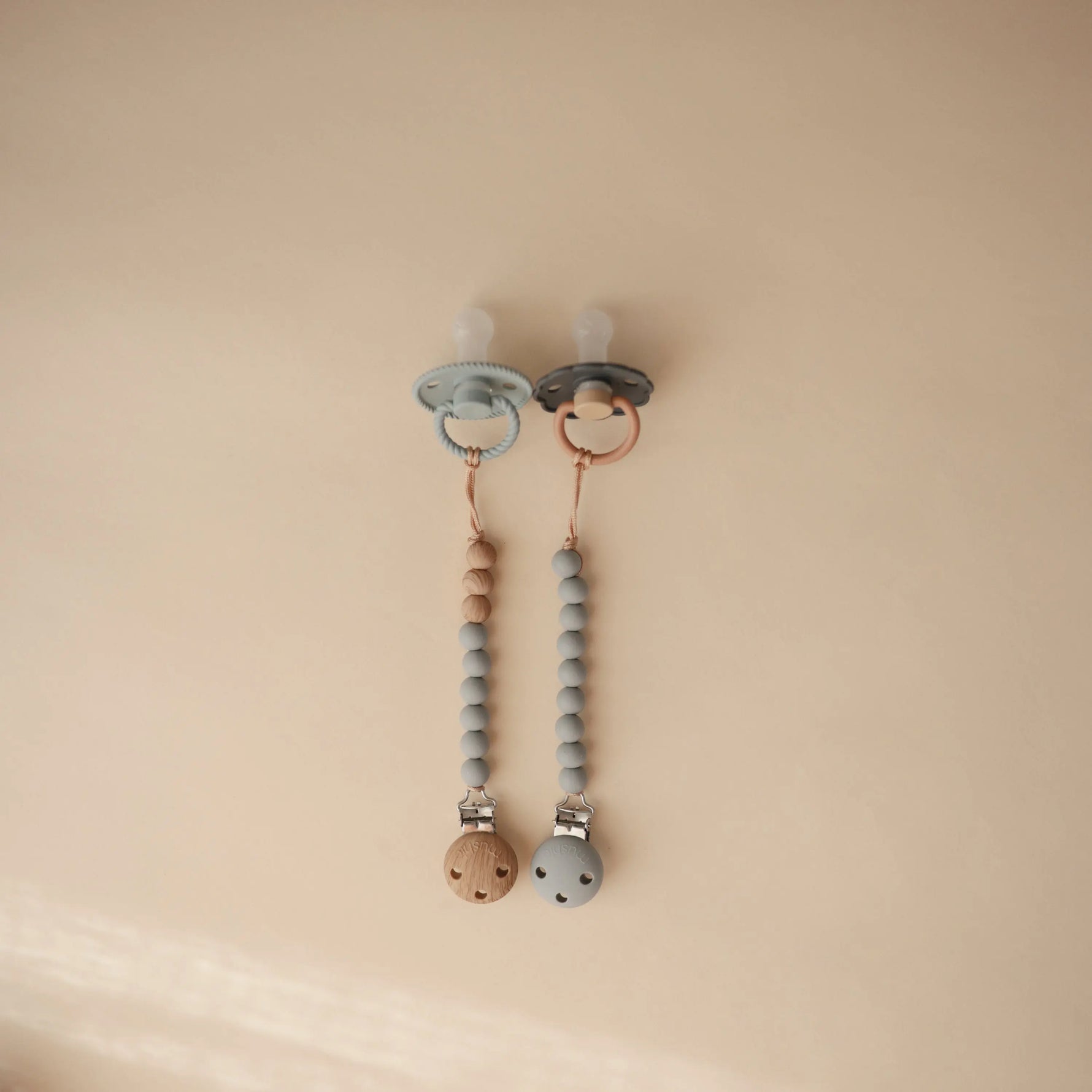 Mushie Silicone Pacifier Clip Hera Durable Food Grade Silicone Bead Design - Baby & Toddler > Baby Health > Pacifier Clips & Holders Pacifier Clip