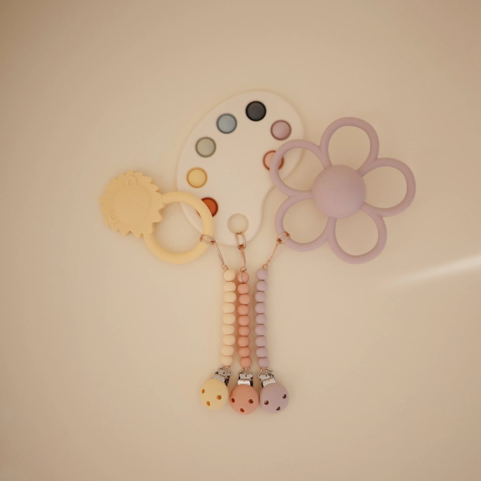 Silicone Pacifier Clip Hera Durable Food Grade Silicone Bead Design Mushie Everetts Place: Online Boutique