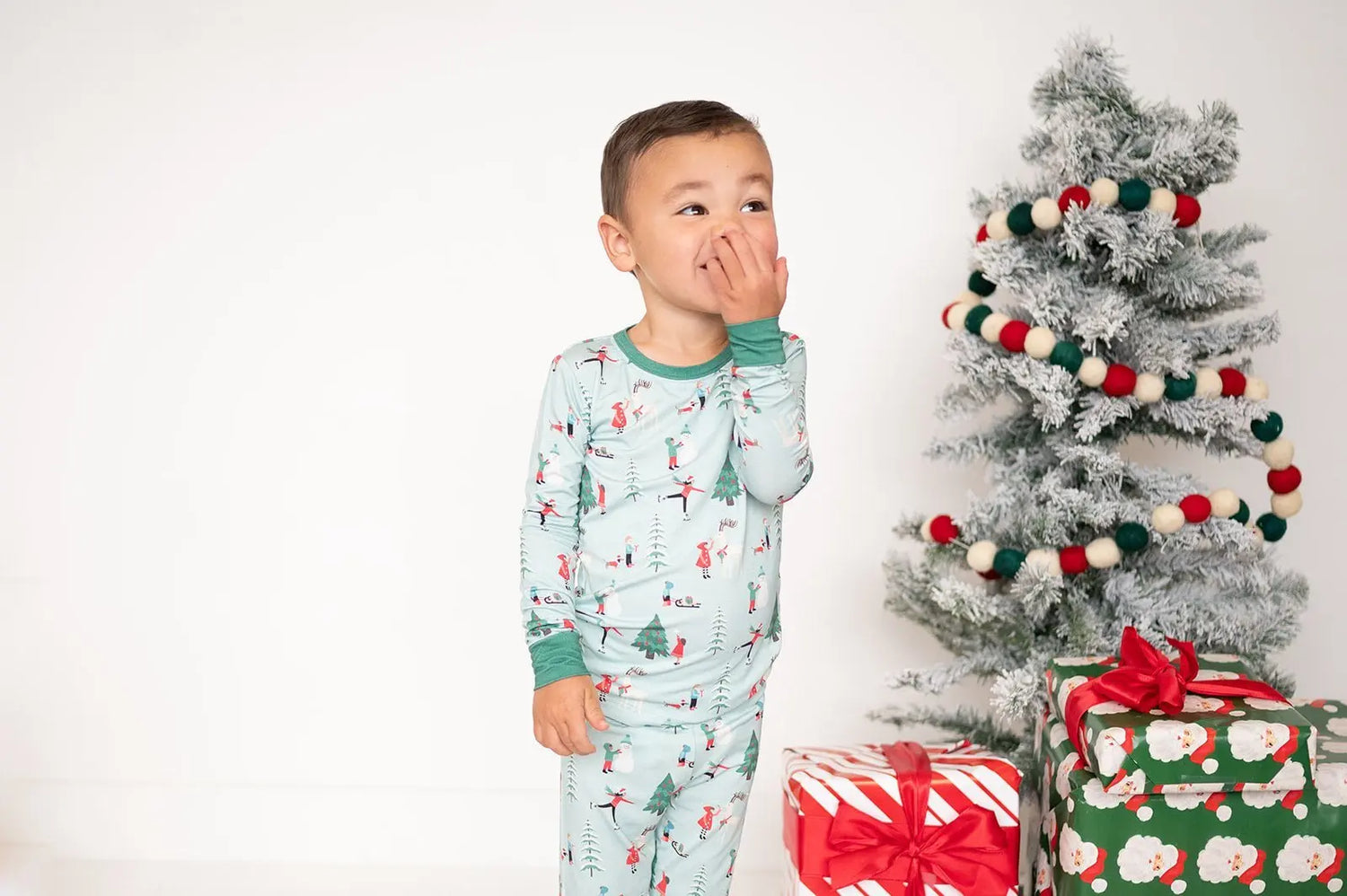 Dreamlet Snow Day Green Two Piece Set For Babies Dreamlet Clothing - Apparel & Accessories > Clothing > Baby & Toddler Clothing > Baby & Toddler Sleepwear Two Piece PJs