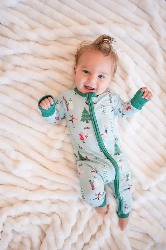 Snow Day Green (Convertible Zip Footies) Dreamlet Everetts Place: Online Boutique