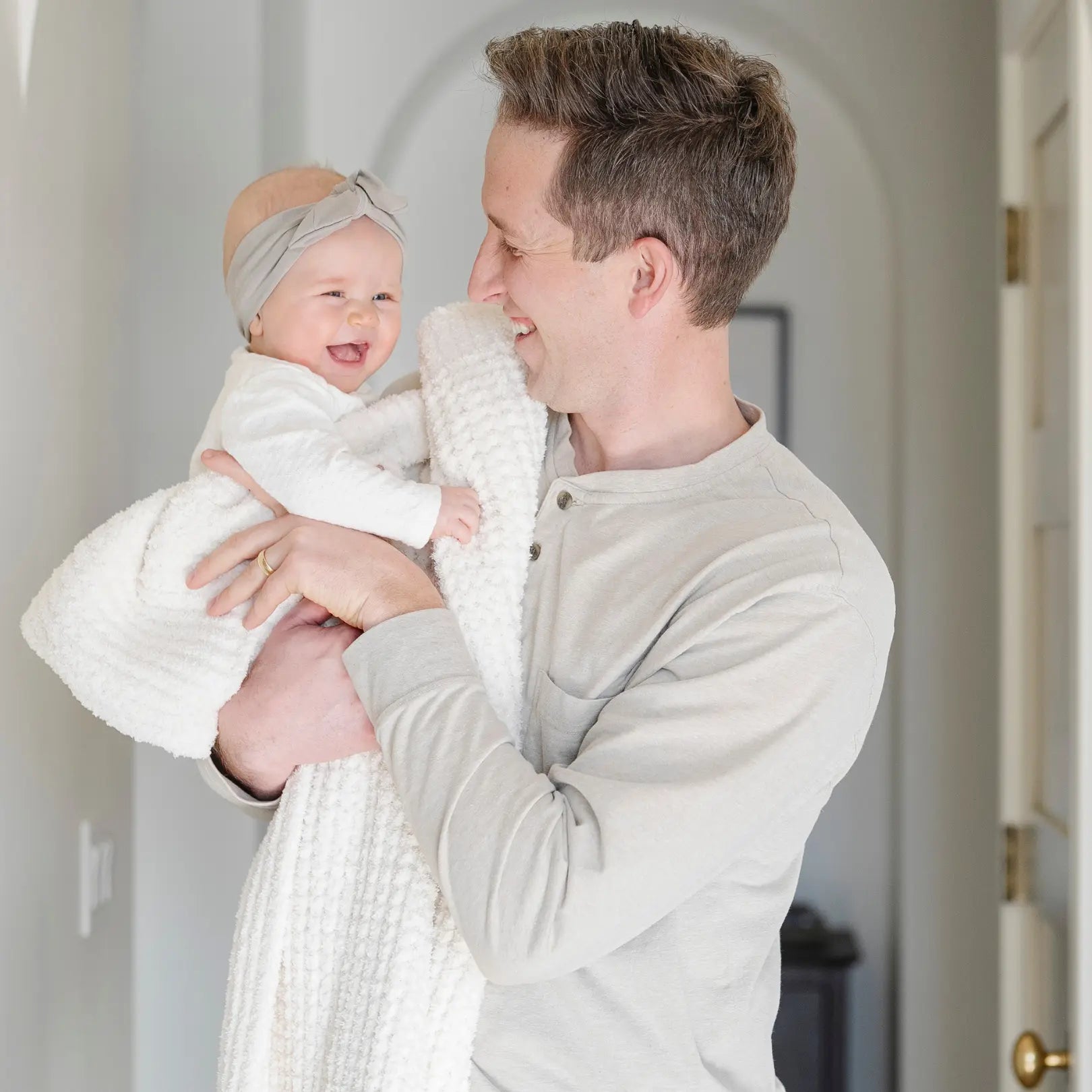 Soft Saranoni Waffle Knit Receiving Blankets For Babies Saranoni Everetts Place Boutique