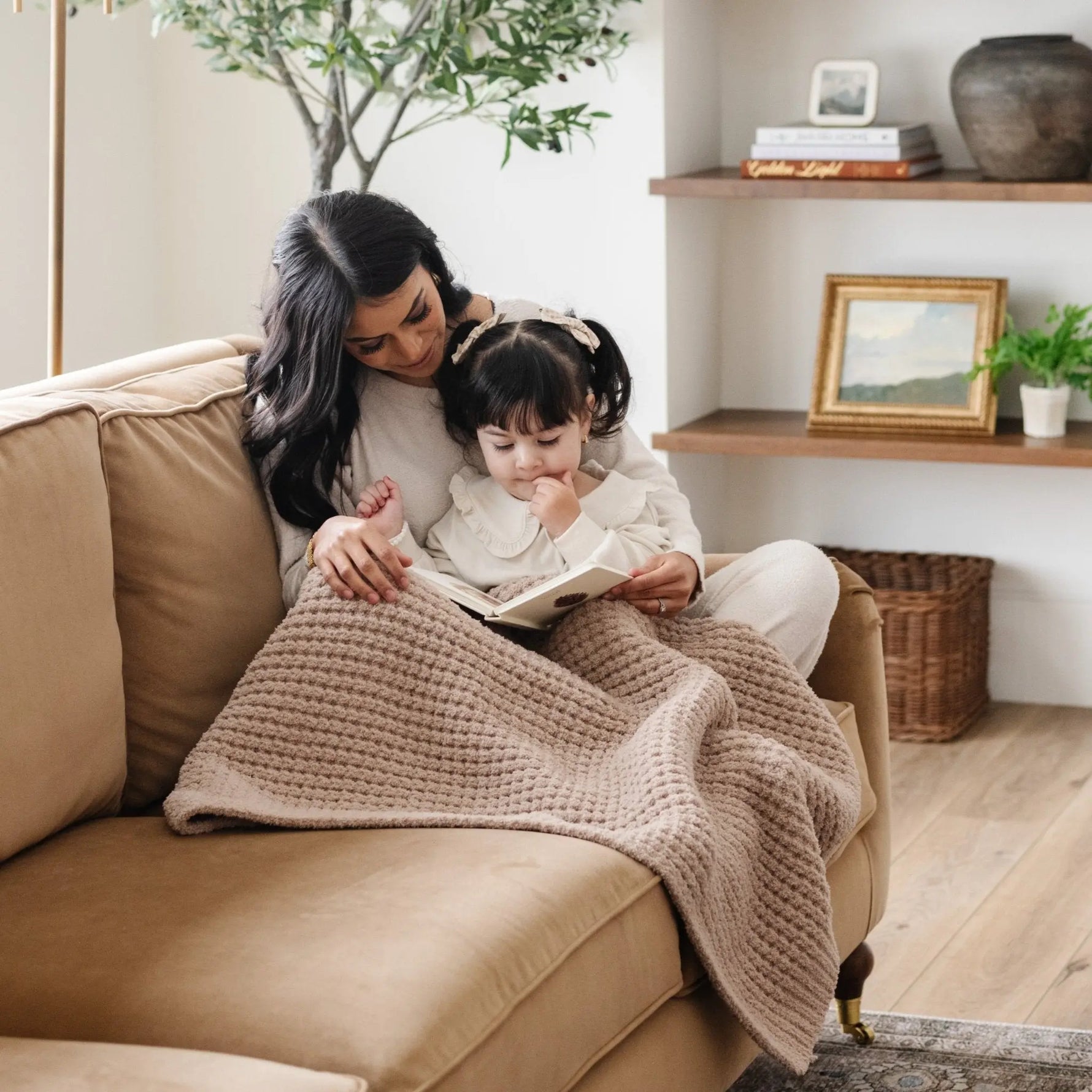 Soft Saranoni Waffle Knit Receiving Blankets For Babies Saranoni Everetts Place Boutique 55.00