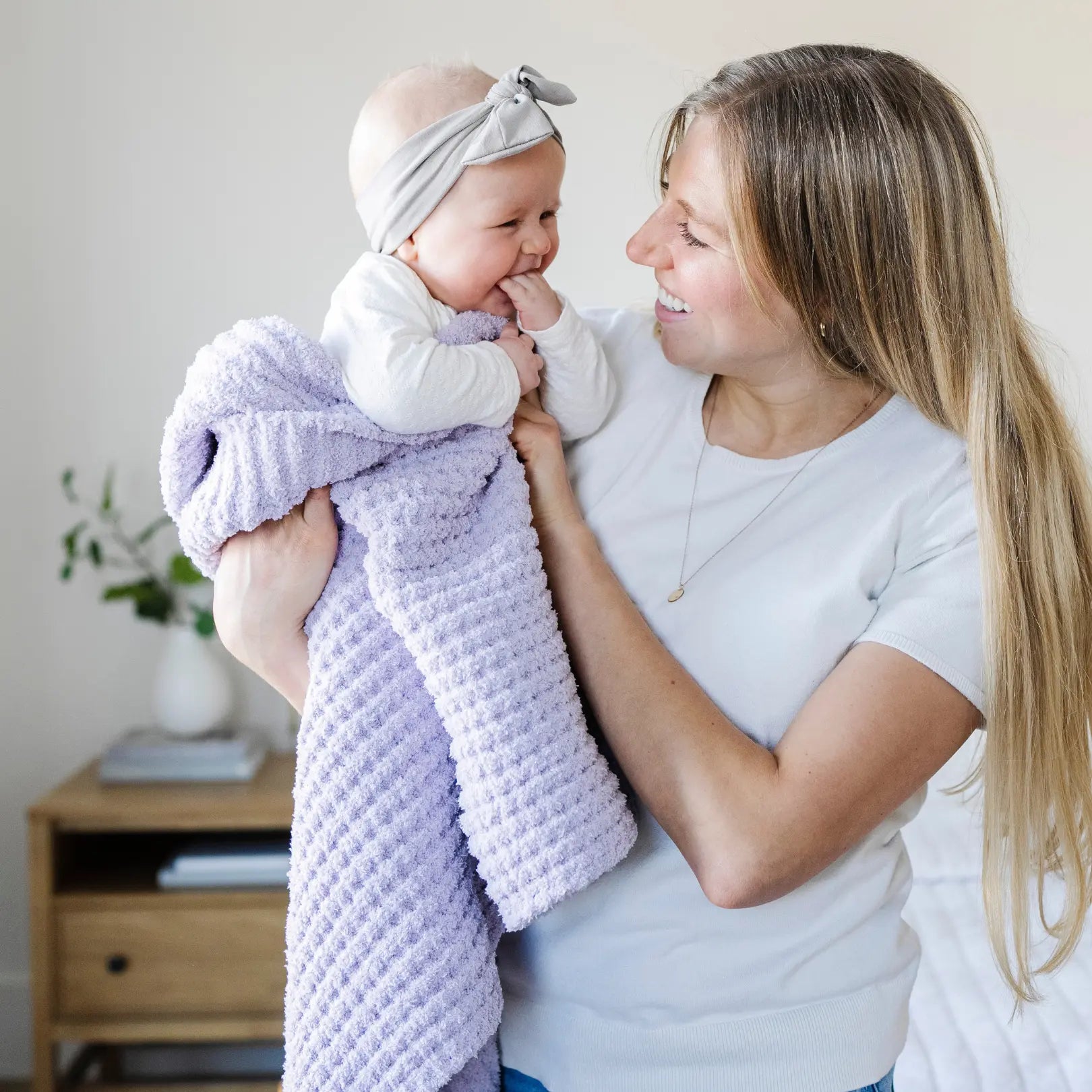 Soft Saranoni Waffle Knit Receiving Blankets For Babies Saranoni Everetts Place Boutique