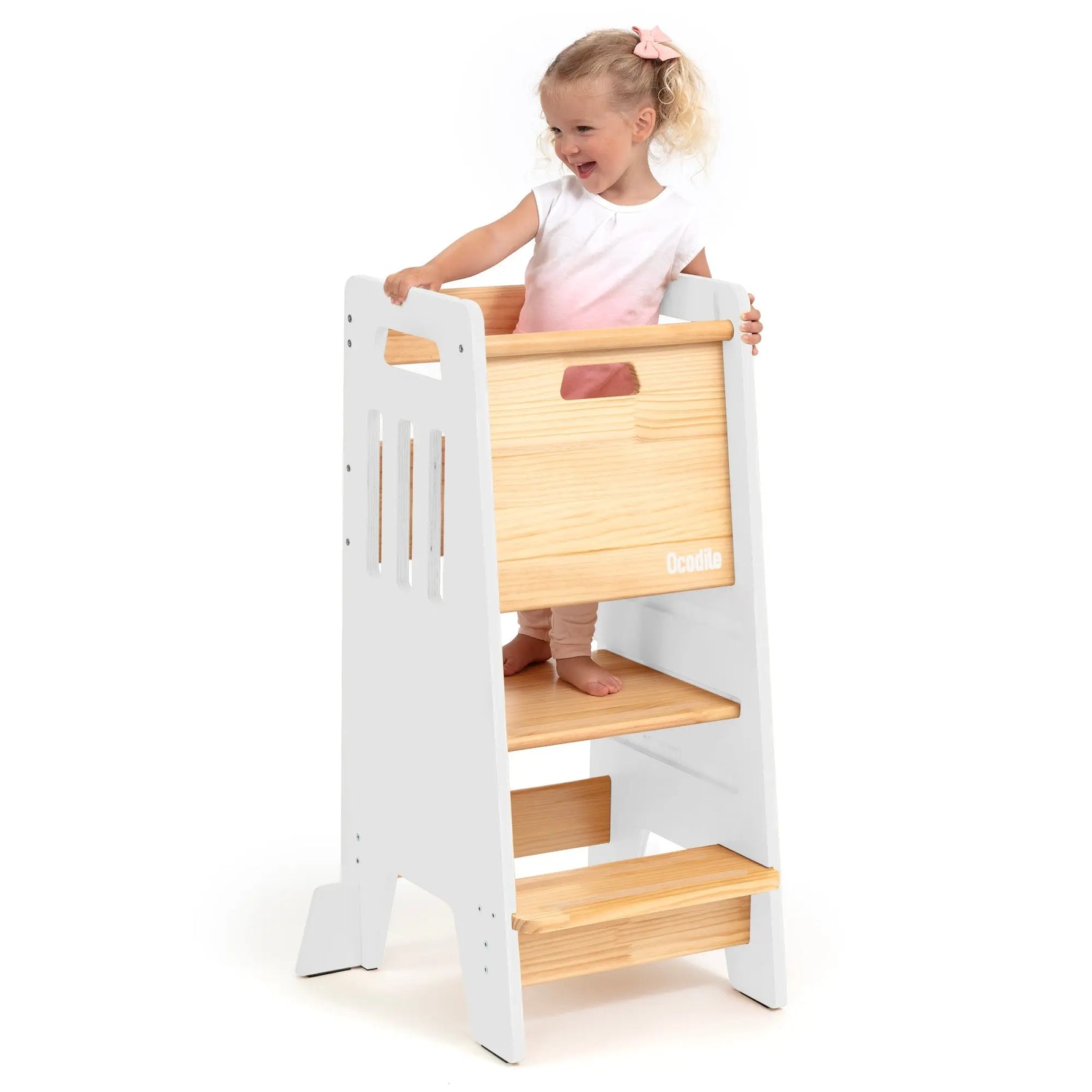 Ocodile.com Standing Tower with Door - Baby & Toddler > Baby Toys & Activity Equipment > Baby Activity Toys > Activity Centers