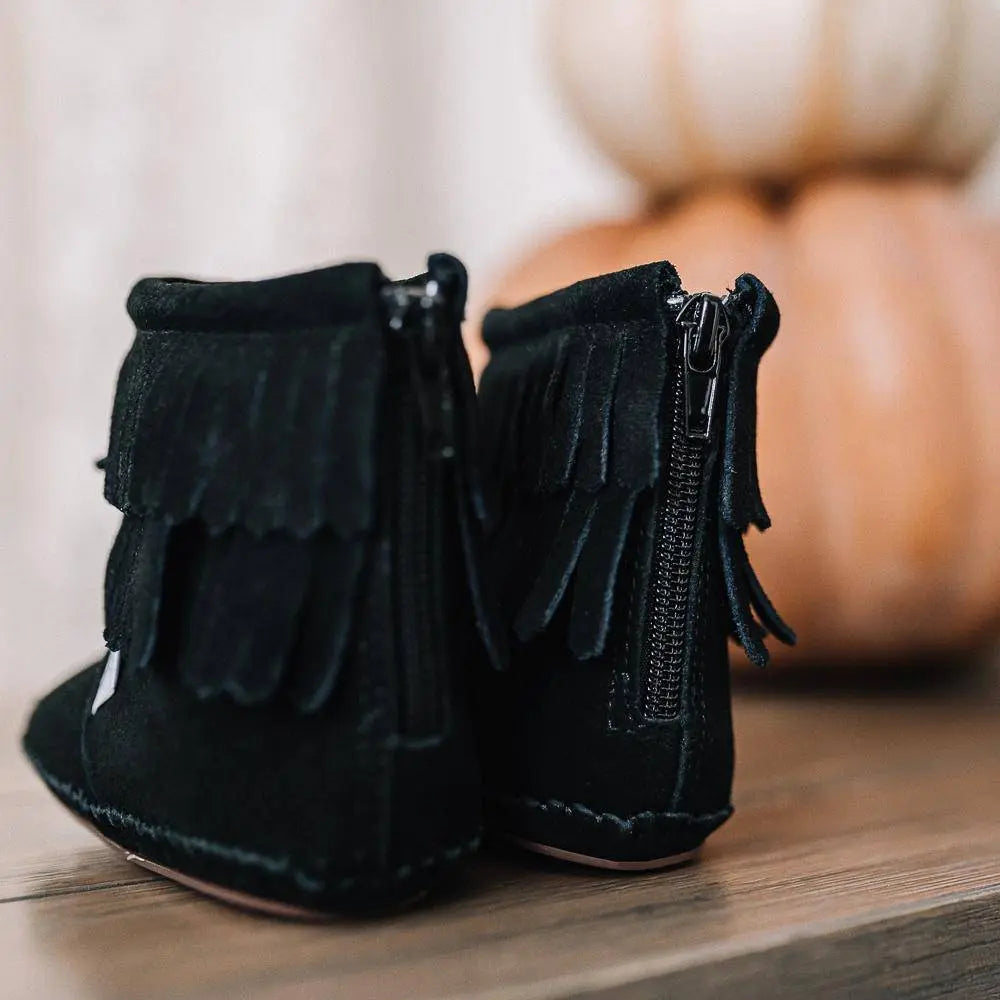 The Cozy Boot Little Love Bug Co.