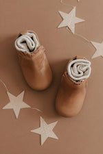Little Love Bug Co. The Mila Barefoot Boots with Elastic Ruched Entrance for Comfortable Wear - Apparel & Accessories > Shoes > Baby & Toddler Shoes > Baby & Toddler Boots Boot