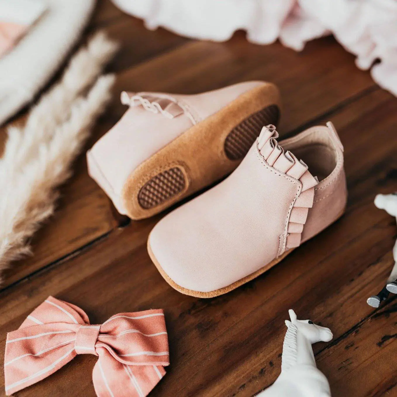 Little Love Bug Co. The Mila Barefoot Boots with Elastic Ruched Entrance for Comfortable Wear - Apparel & Accessories > Shoes > Baby & Toddler Shoes > Baby & Toddler Boots Boot