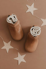 Little Love Bug Co. The Mila Barefoot Boots with Elastic Ruched Entrance for Comfortable Wear - Apparel & Accessories > Shoes > Baby & Toddler Shoes > Baby & Toddler Boots Boot