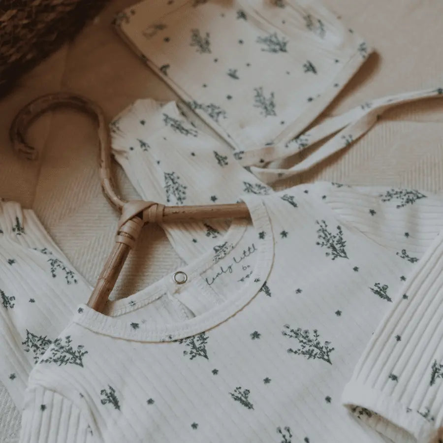 Lovely Littles The Printed Bib - Honeybunch - 