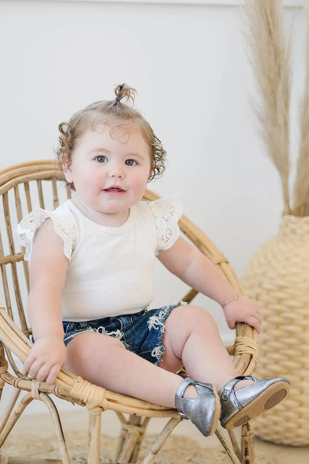 Little Love Bug Co. Little Love Bug T Bar Shoes with Adjustable Buckle for Growing Kids - Apparel & Accessories > Shoes > Baby & Toddler Shoes > First Steps & Crawlers Dress