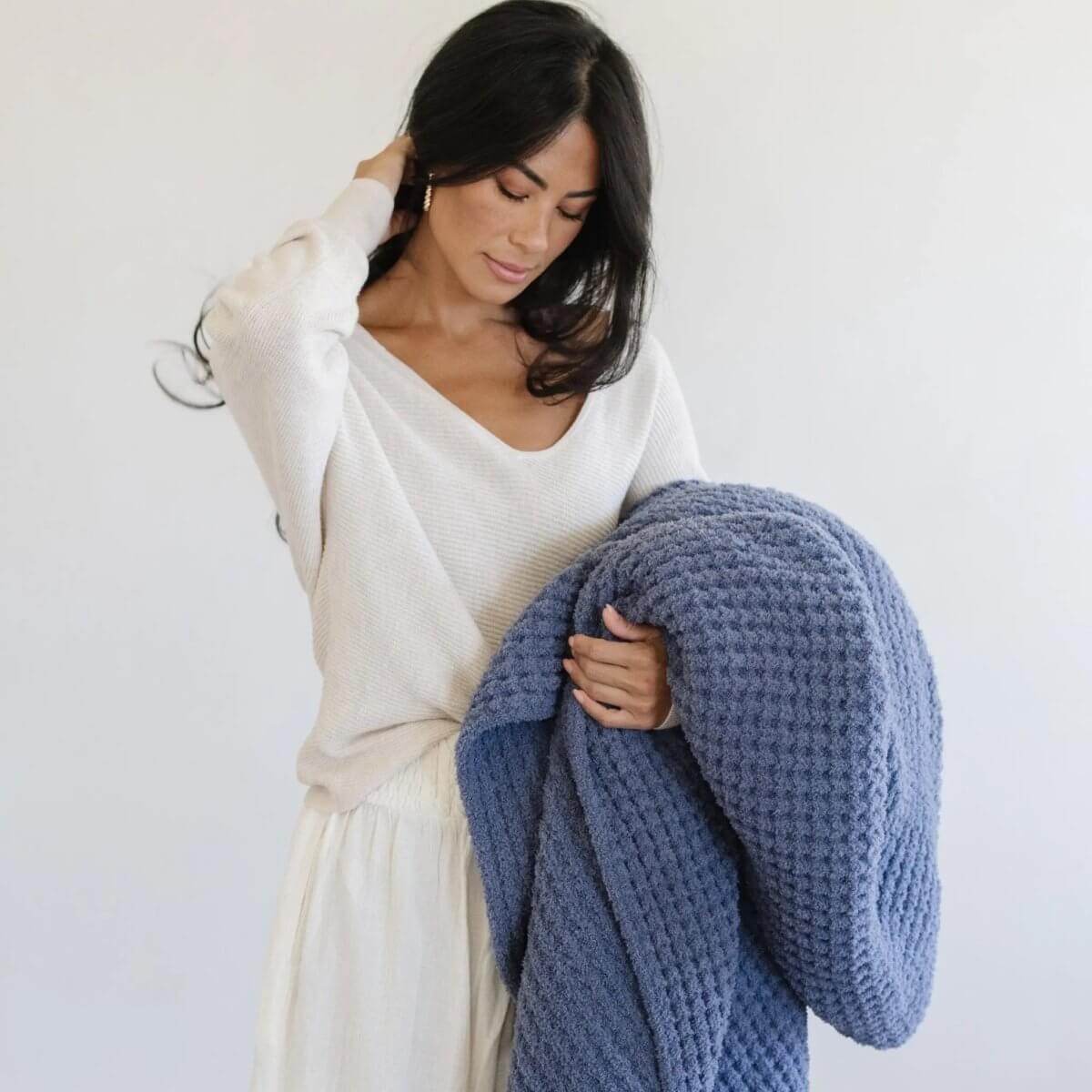 Saranoni Waffle Knit Throw Blanket Soft Luxury by Saranoni Cozy - Everetts Place Boutique - 