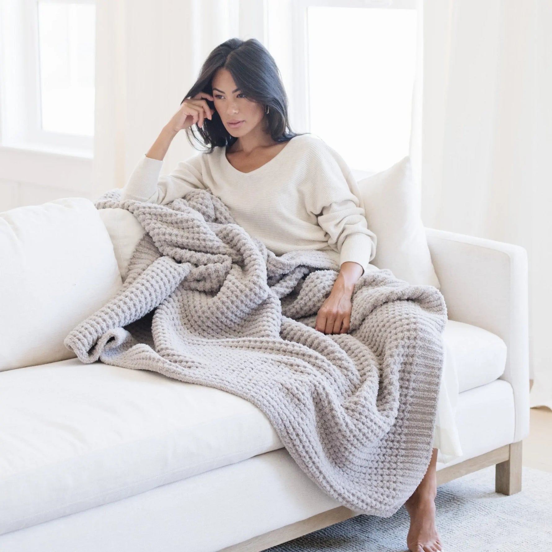 Waffle Knit Throw Blanket Soft Luxury by Saranoni Cozy Saranoni Everetts Place Boutique