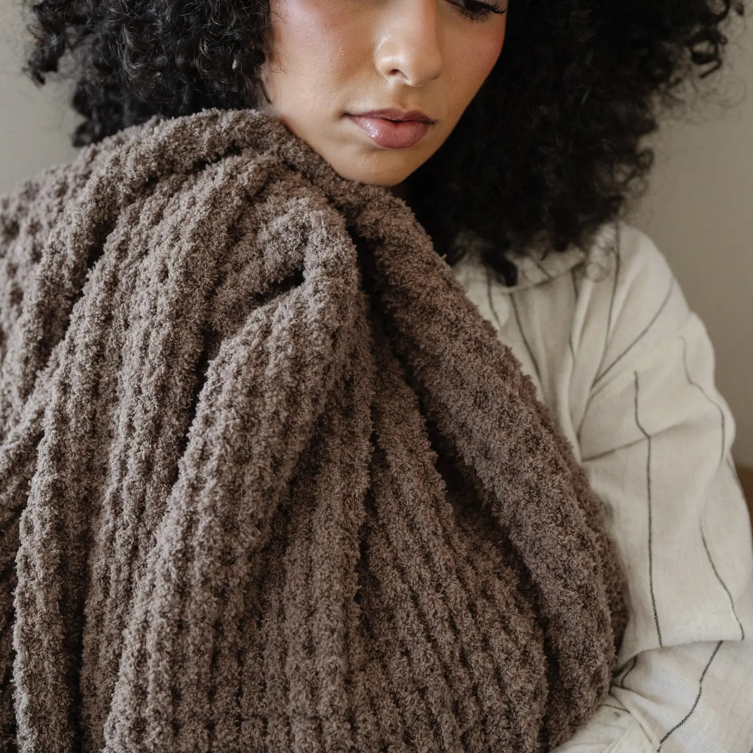 Waffle Knit Throw Blanket Soft Luxury by Saranoni Cozy Saranoni Everetts Place Boutique