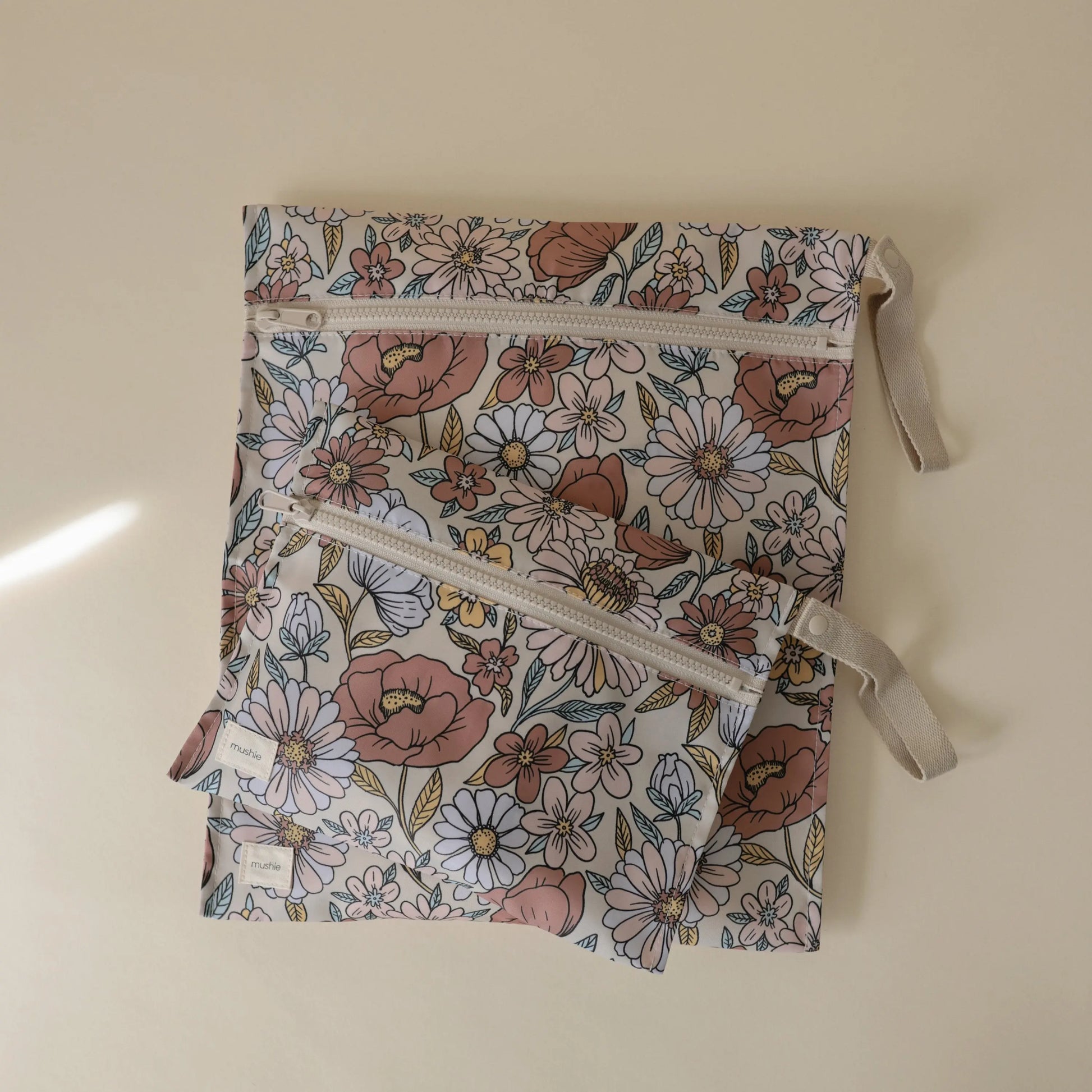 Water Resistant Wet Bag for Swimsuits and Dirty Clothes with Zipper Closure and Machine Washable Material Mushie Everetts Place: Online Boutique