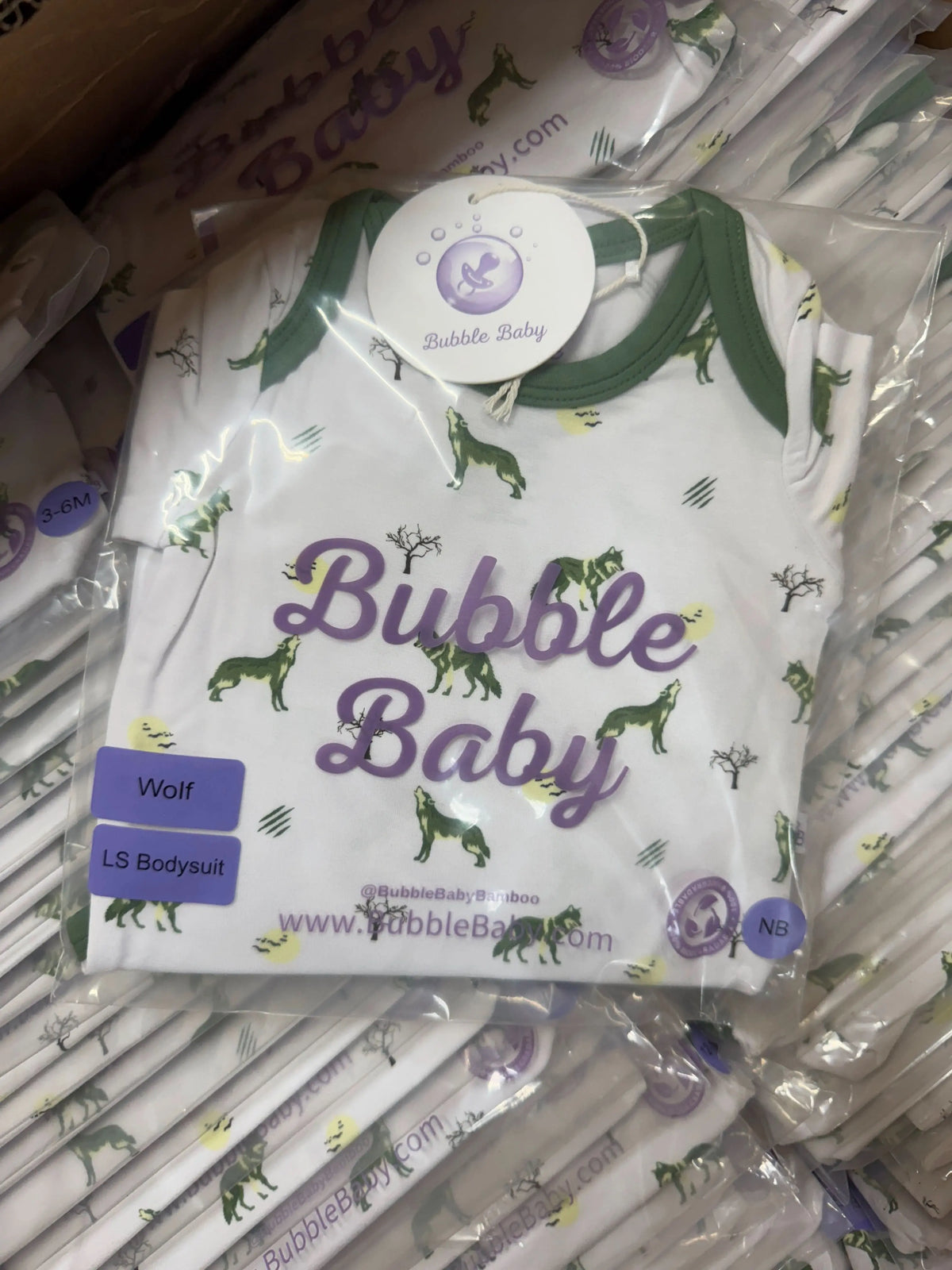 Bubble Baby Wolf | Long Sleeve Bodysuit - 