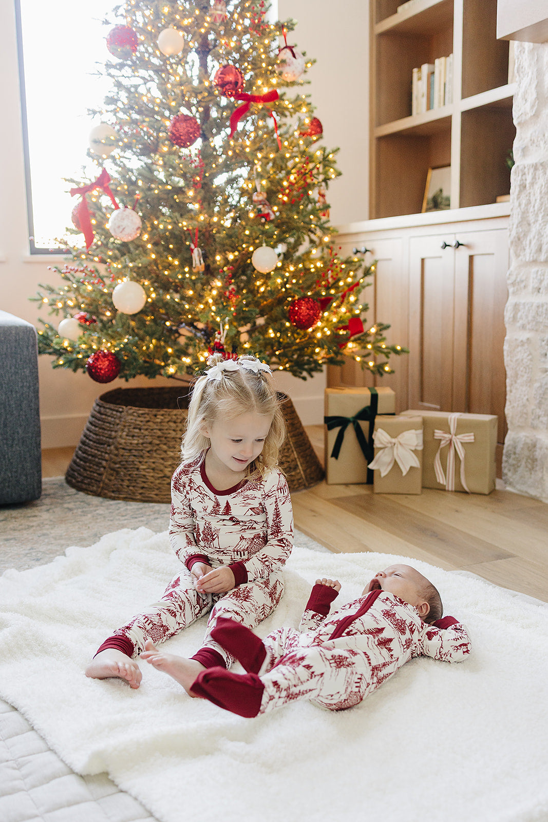 Holiday Toile Ribbed Bamboo Cozy Set by Mebie Baby