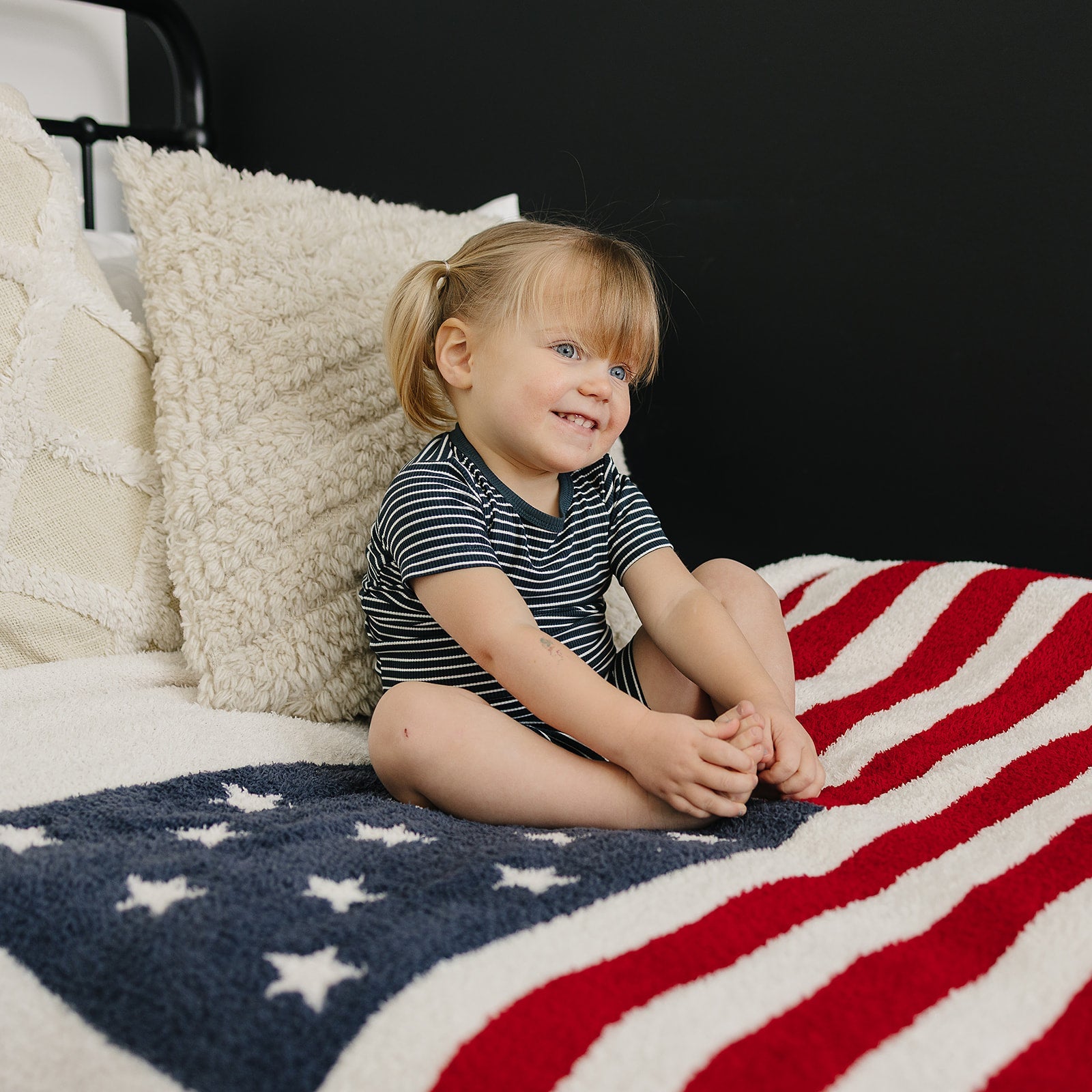 Soft Mebie Baby American Flag plush blanket for nursery