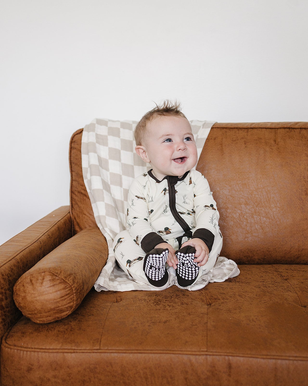 Bamboo Ribbed Footed Romper - Ducks Print