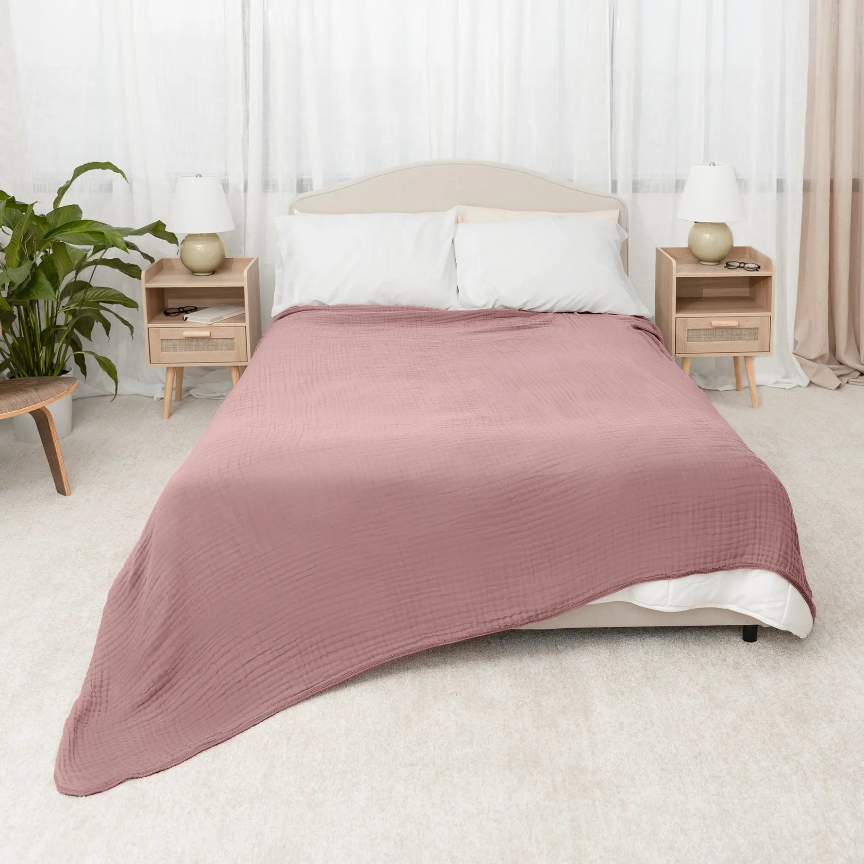 Comfy Cubs Adult Muslin Blanket in Mauve - 