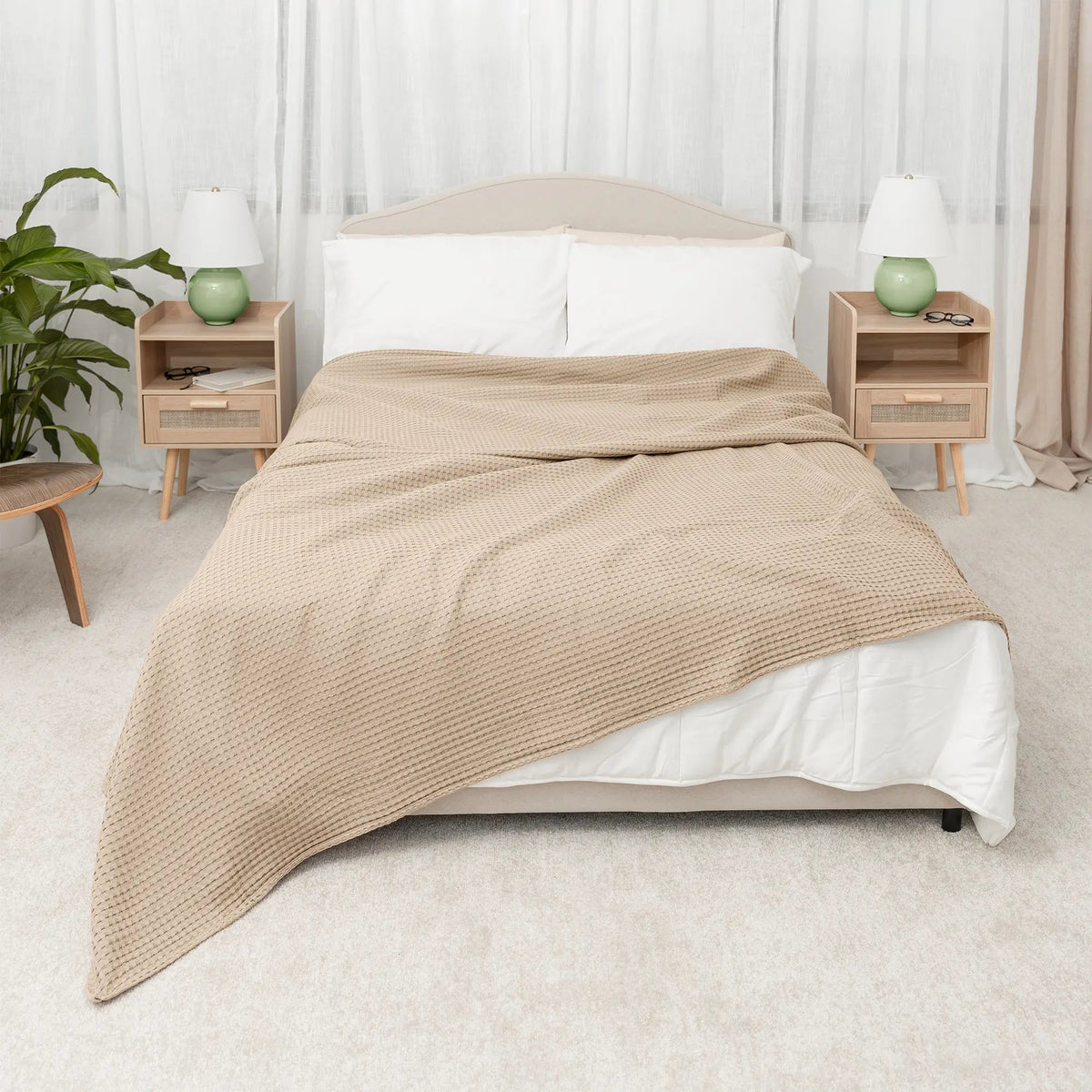 Comfy Cubs Adult Waffle Blankets in Sand - 