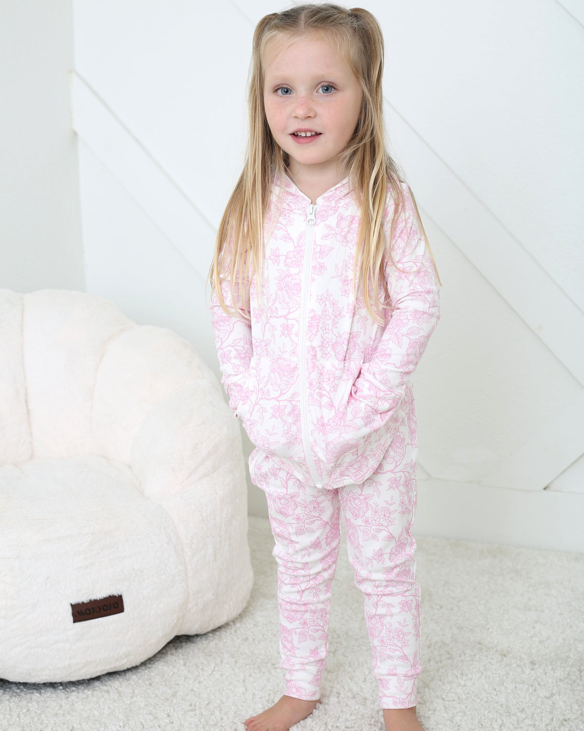 Amelia Relaxed Fit Jogger by Bestaroo
