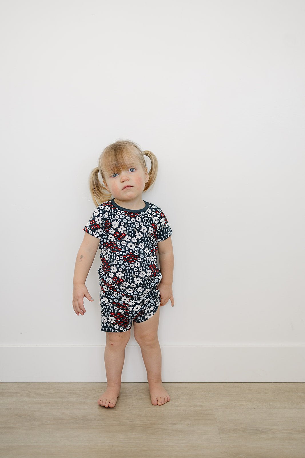 Mebie Baby Americana Floral Ribbed Bamboo Cozy Short Set - 