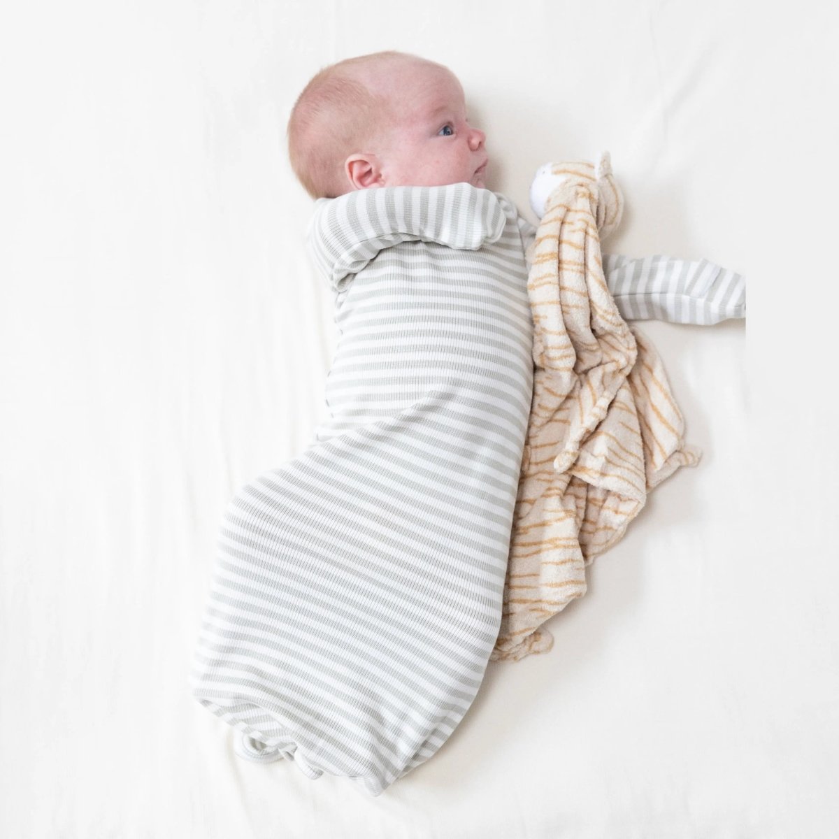 Angel Dear Angel Dear Knotted Baby Gown Soft Comfort For Newborns - Everetts Place Boutique - 