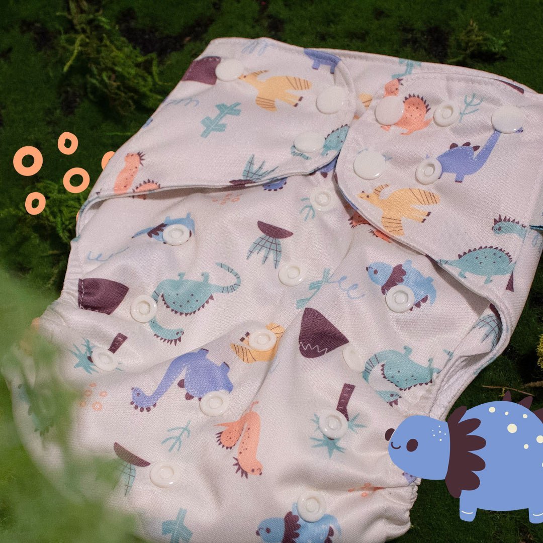 Kinder Cloth Diaper Co. Animals and Insects: Essentials Pocket Cloth Diaper with Athletic Wicking Jersey,