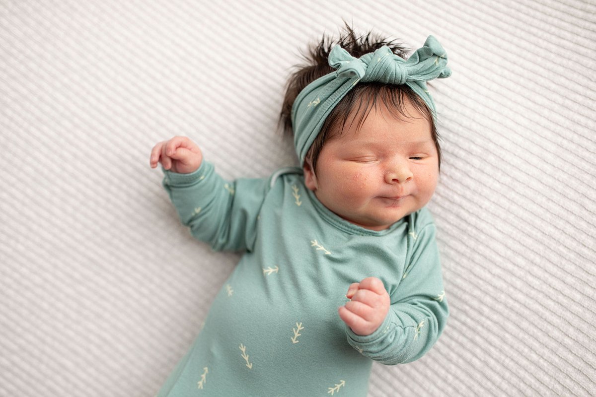 Three Little Tots Arrow Knotted Newborn Gown - 