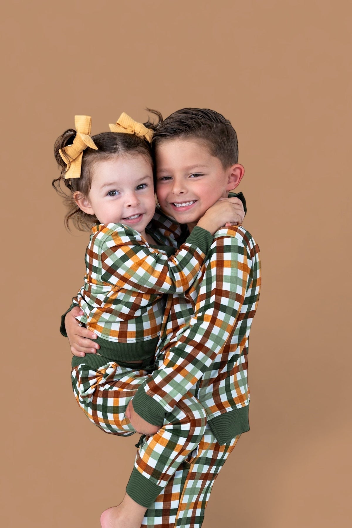 DREAM BIG LITTLE CO AUTUMN PLAID DREAM JOGGEREveretts Place