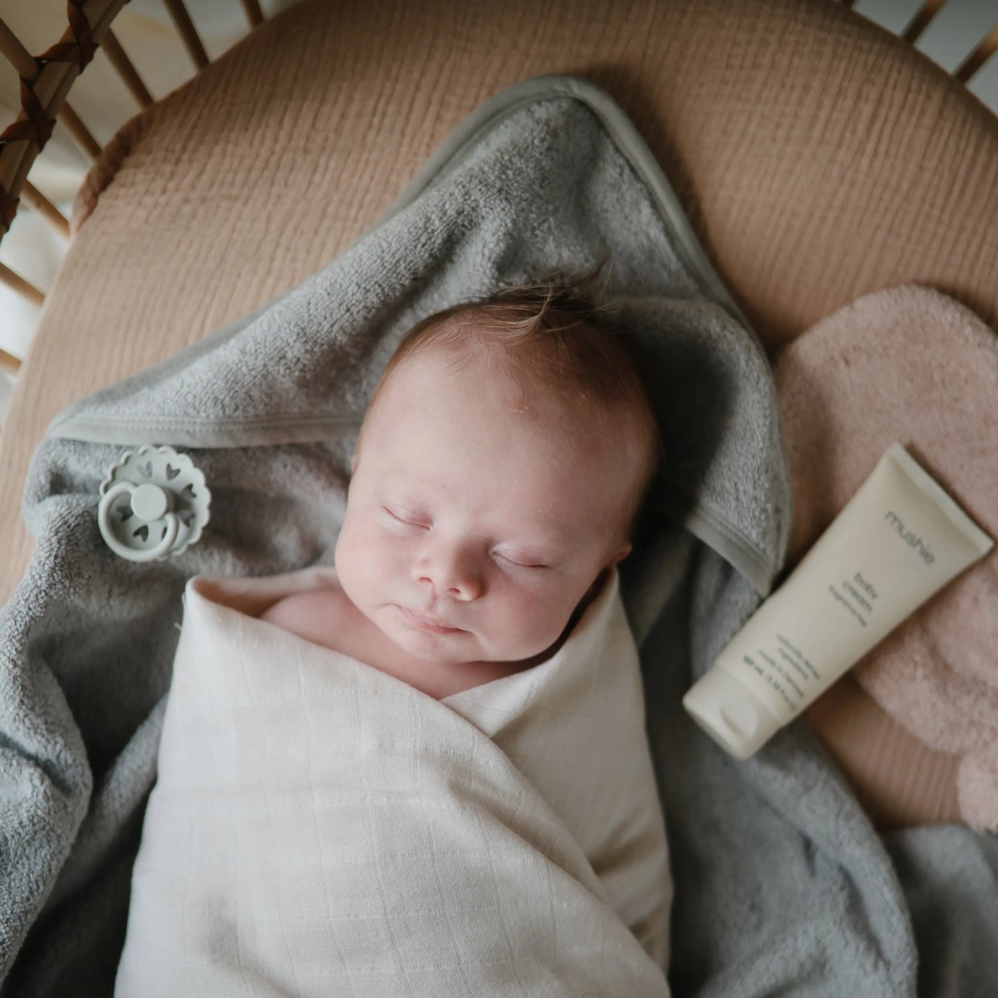 Extra Soft Bassinet Muslin Crib Sheet for Baby - 100 Percent Cotton Breathable Fabric Mushie