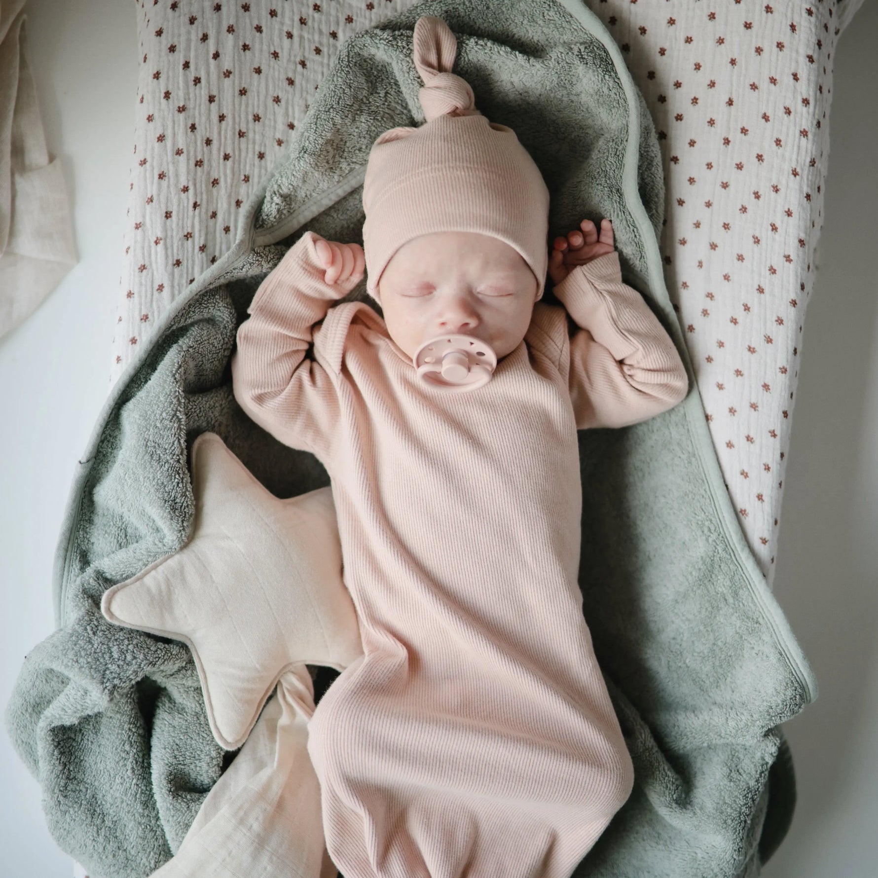 Mushie Extra Soft Muslin Changing Pad Cover 100 Percent Cotton Breathable and Cozy Design - Baby & Toddler > Diapering > Changing Mat & Tray Covers Changing Pad Cover