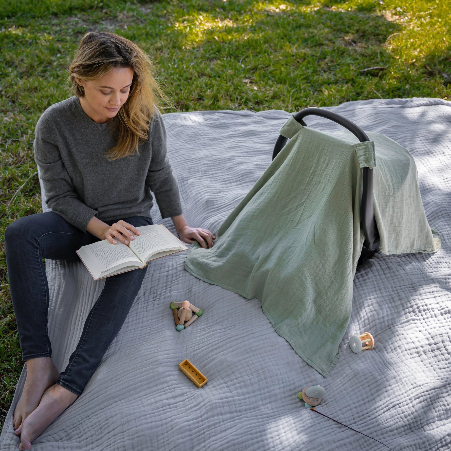 Comfy Cubs Baby Car Seat Cover in Sage - 