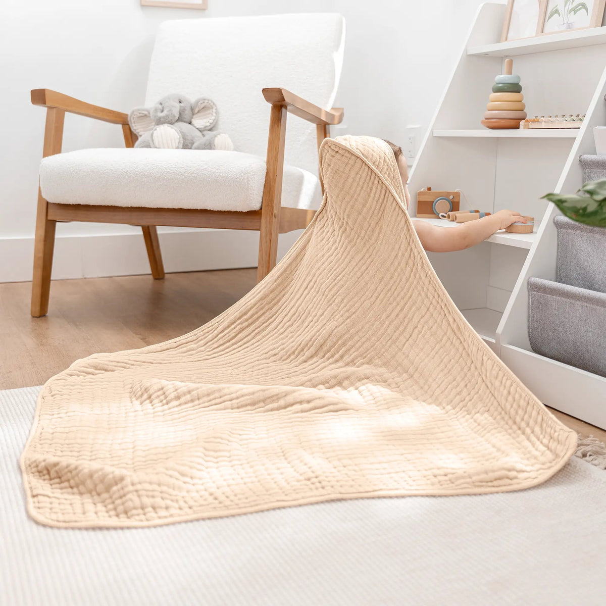Comfy Cubs Baby Hooded Towels in Cream - 