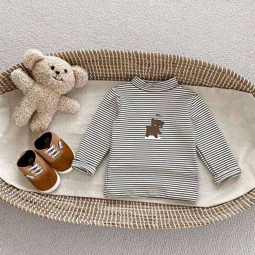 Boys Letters EmbroideryExpertly crafted for your little one, this knitted crew neck sweater features a stylish letters embroidery pattern. Perfect for keeping them warm and comfortable, whEveretts Place: Online Boutique 