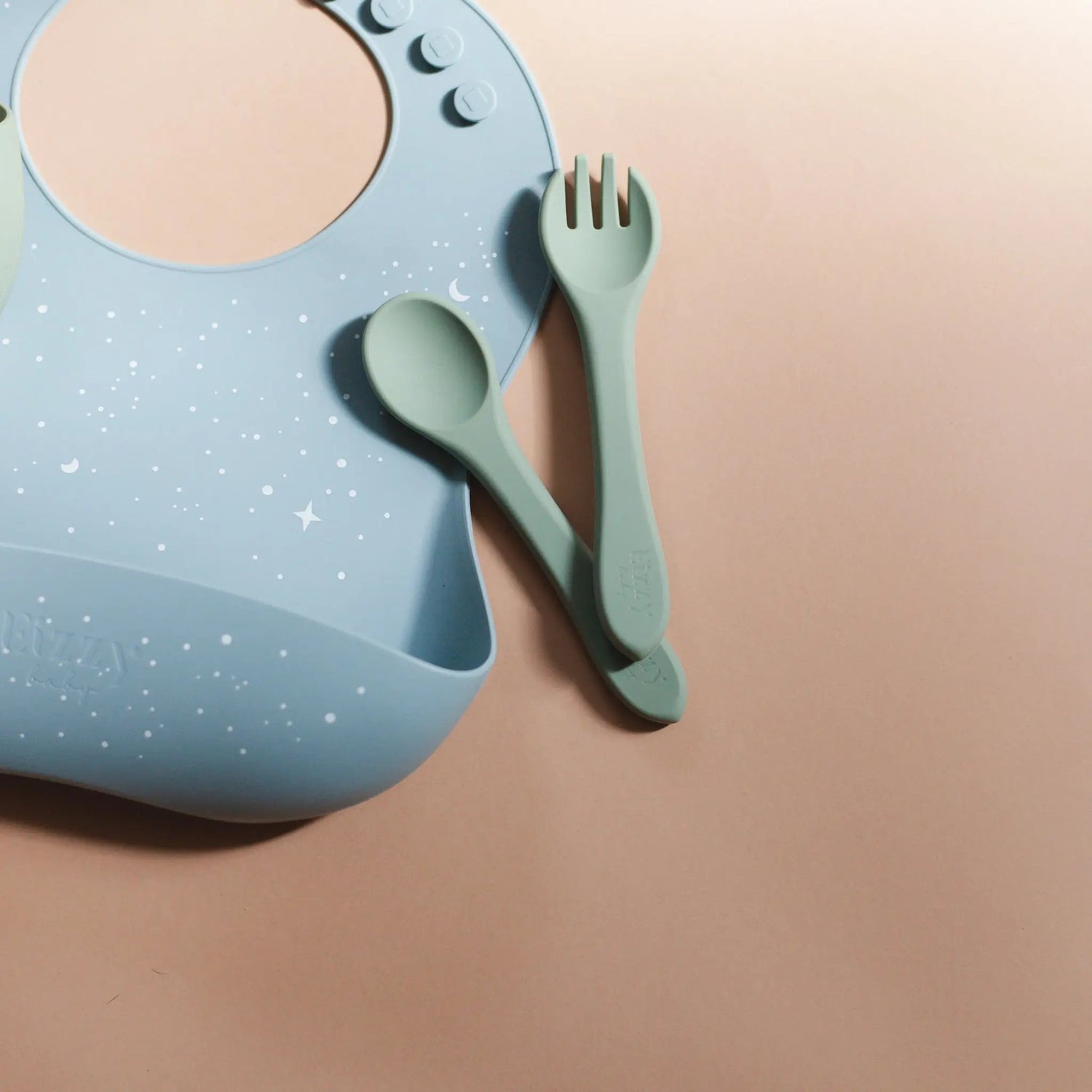 Eizzy Baby Baby Silicone Bib (Magical Blue) - 