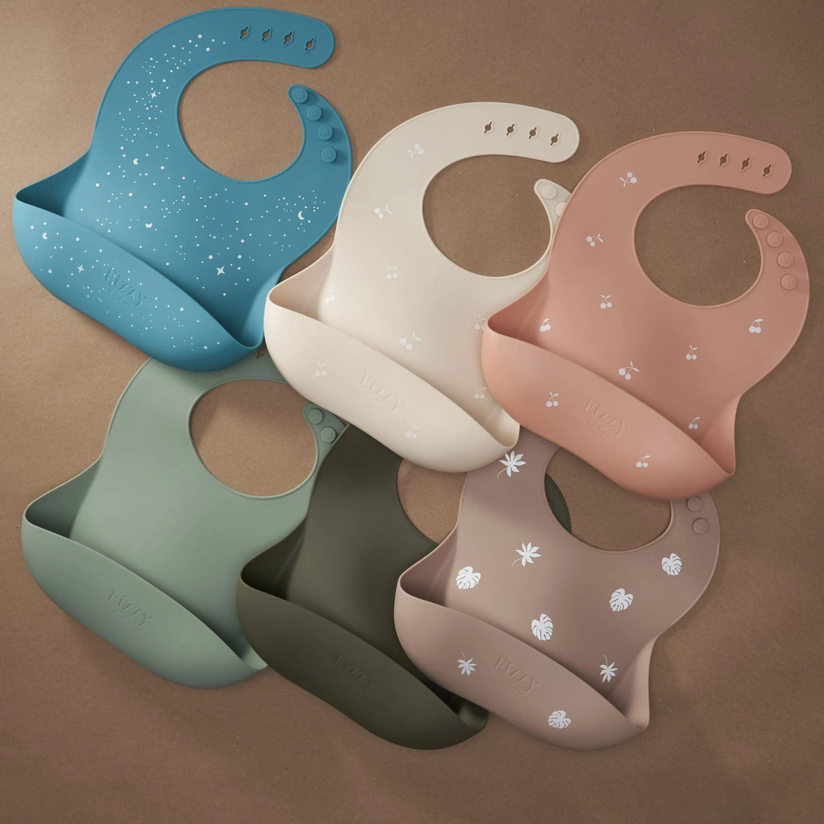 Eizzy Baby Baby Silicone Bib (Shifting Sand Cherry) - 