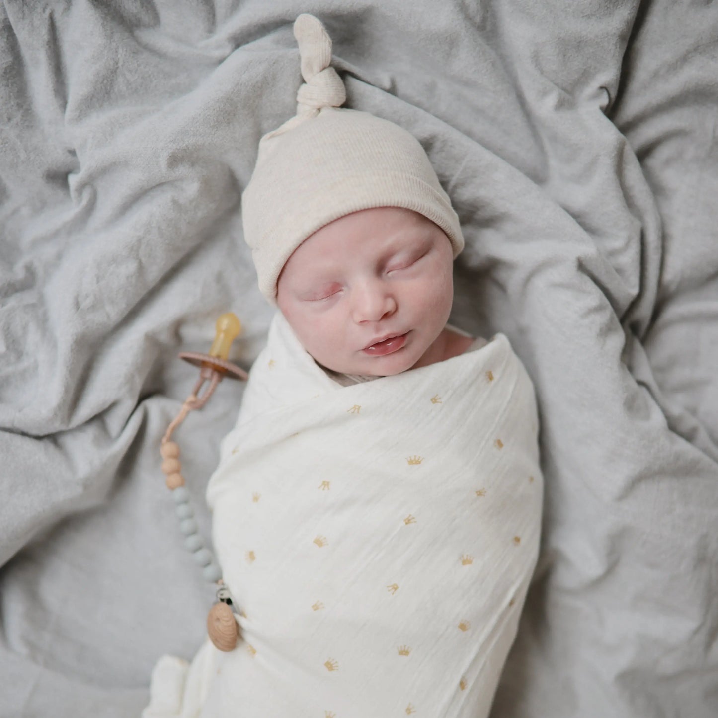 Organic Cotton Muslin Swaddle Blanket for Baby Cuddling and Nursing Mushie